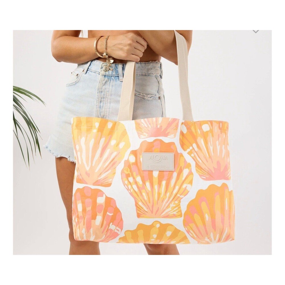 NWT Aloha Collection Sunrise Shells Holo Holo Reversable Splash-Proof Open Tote - Picture 3 of 9